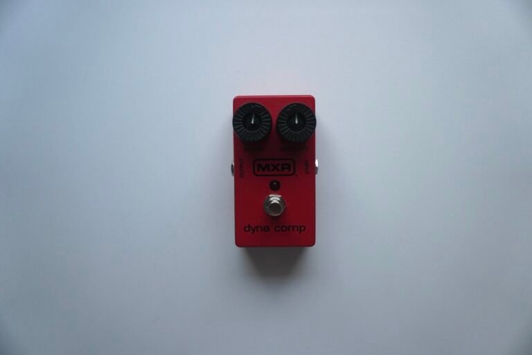 mxr dyna